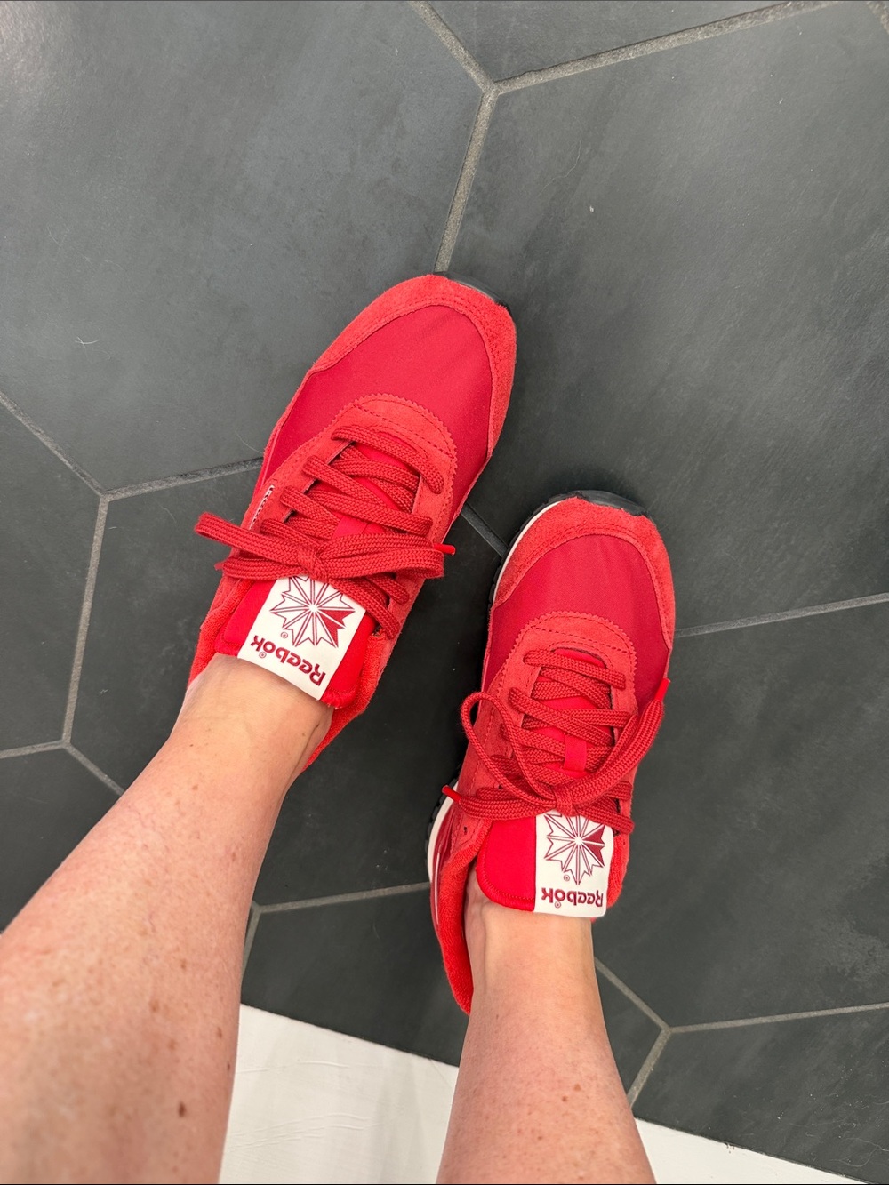 Reebok Kids Red Low-Top Sneakers